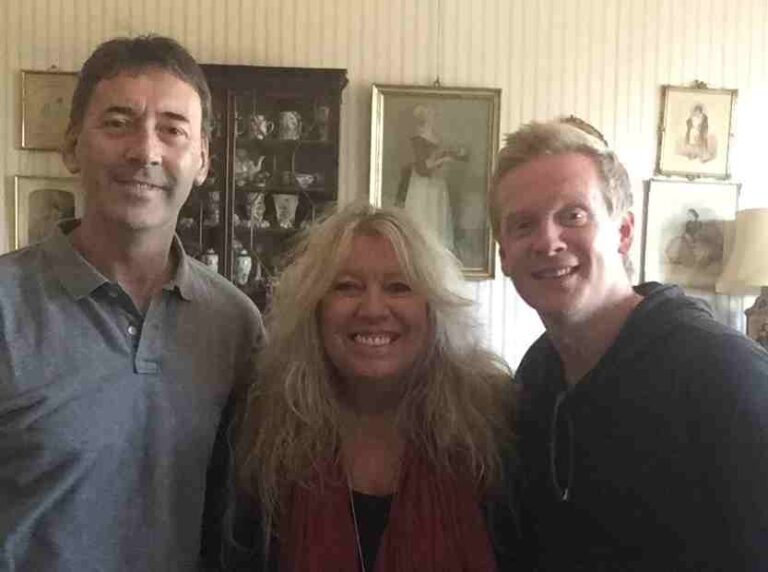 Songwriters Brian Johnstone, Judie Tzuke and Lasse Melberg.